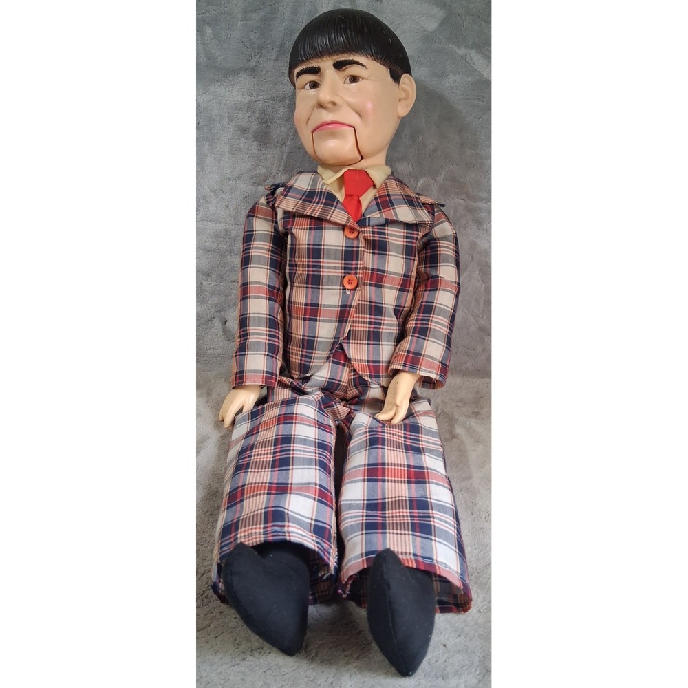 Vtg 1981 Horsman Moe Howard Ventriloquist Dummy Three Stooges Model 4559 Suit